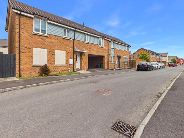 2 Bedroom Coach House For Sale In Nimbus Road, Weston-Super-Mare, BS24