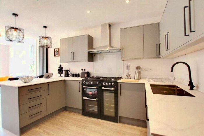 Property To Rent In Ashdown Road, Worthing, West Sussex, BN11