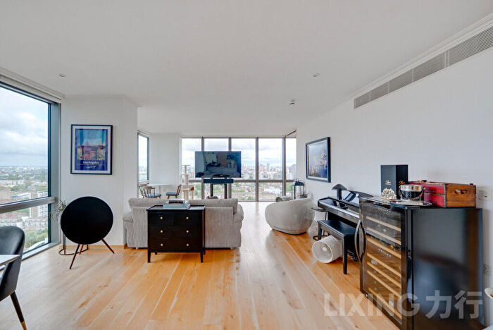 2 Bedroom Apartment To Rent In Hertsmere Road, Canary Wharf, E14
