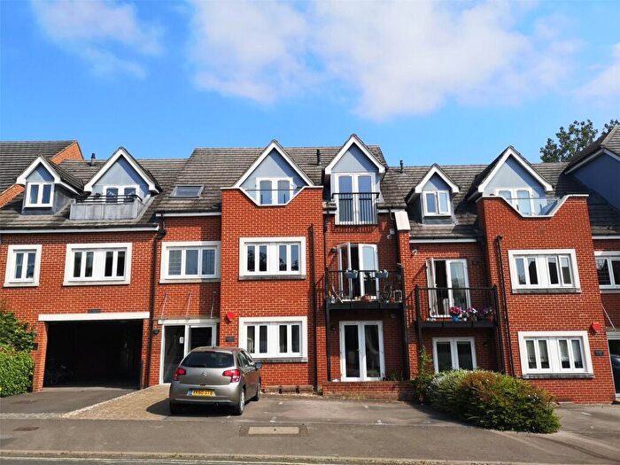 2 Bedroom Apartment For Sale In Islip Road, Oxford, OX2