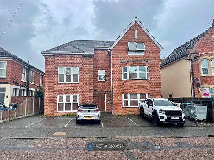 1 Bedroom Flat To Rent In Drummond Road, Bournemouth, BH1