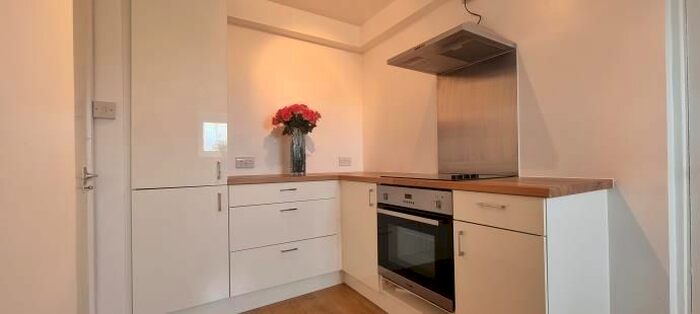 2 Bedroom Flat To Rent In Hazlehead, Aberdeen, AB15