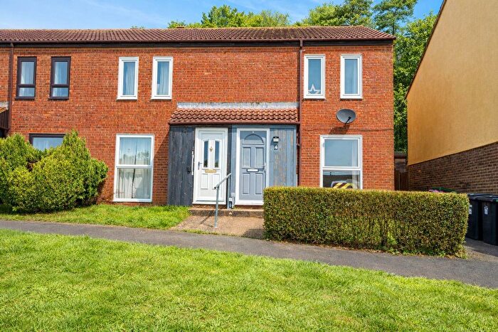 2 Bedroom End Terrace House For Sale In Coneyburrow Gardens, St. Leonards-On-Sea, TN38