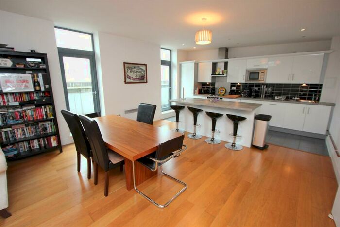 2 Bedroom Penthouse To Rent In Eluna Apartments, Wapping Lane, London, E1W