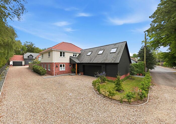 4 Bedroom Detached House For Sale In Lakenheath, Brandon, Suffolk, IP27