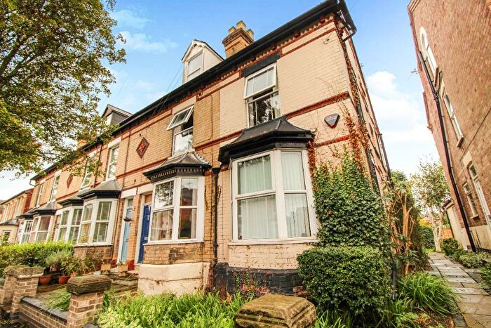 5 Bedroom Terraced House To Rent In Charnwood Grove, West Bridgford, NG2