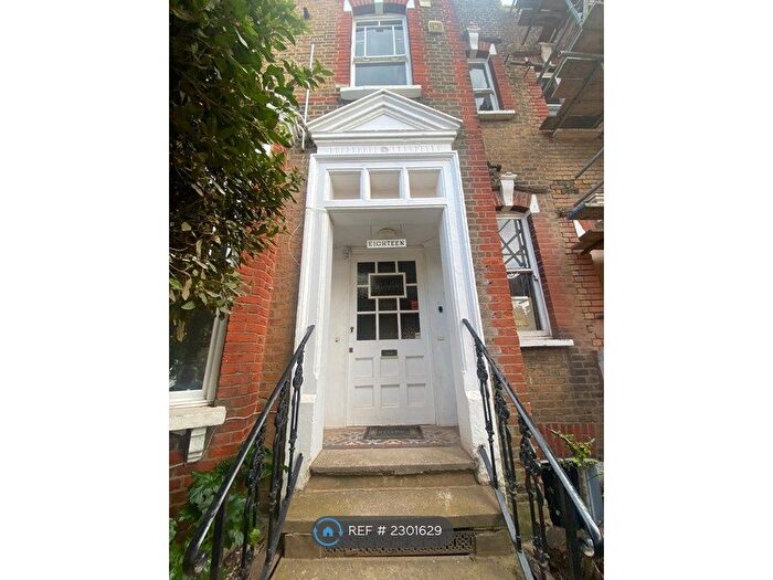 2 Bedroom Flat To Rent In Albany Road, London, N4