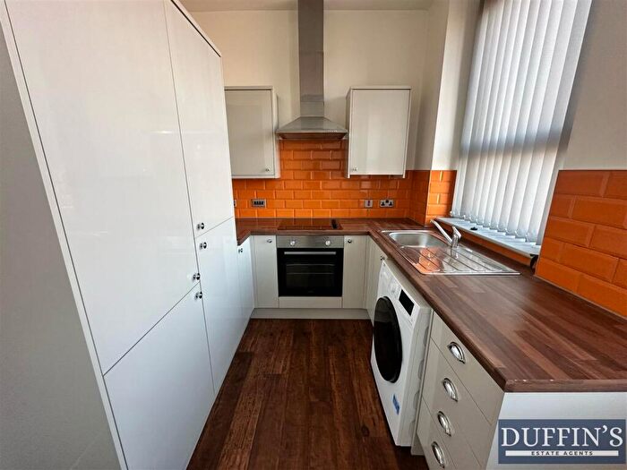 1 Bedroom House To Rent In High Street, Blackburn, BB1