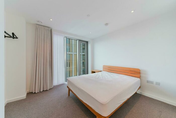 1 Bedroom Apartment To Rent In Jacquard Point, The Silk District, E1