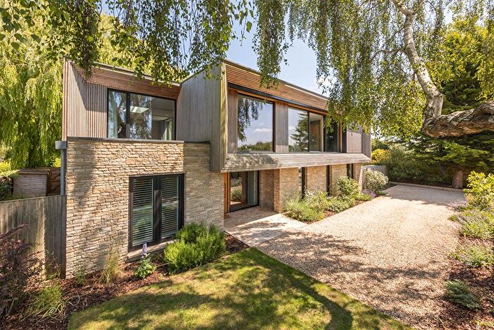 5 Bedroom Detached House For Sale In Crowcastle Lane, Kirtlington, OX5