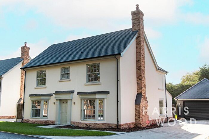 5 Bedroom Detached House For Sale In Malting Green Road, Layer-de-la-Haye, Colchester, Essex, CO2