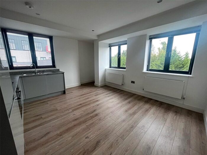 1 Bedroom Flat To Rent In Streetsbrook Road, Solihull, West Midlands, B91