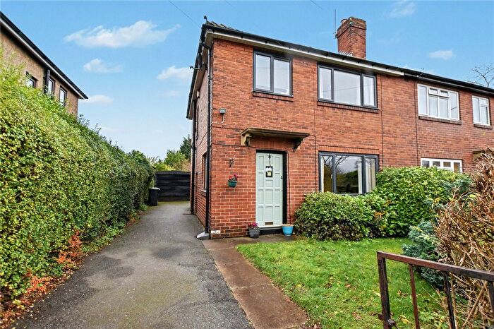3 Bedroom Semi Detached House For Sale In Winterbourne Avenue, Morley, Leeds, West Yorkshire, LS27