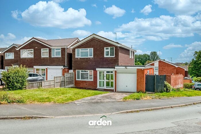 3 Bedroom Detached House For Sale In Dawson Road, Bromsgrove, B61