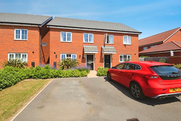3 Bedroom Semi-Detached House For Sale In Banbury Drive, Hampton Water, Peterborough, PE7