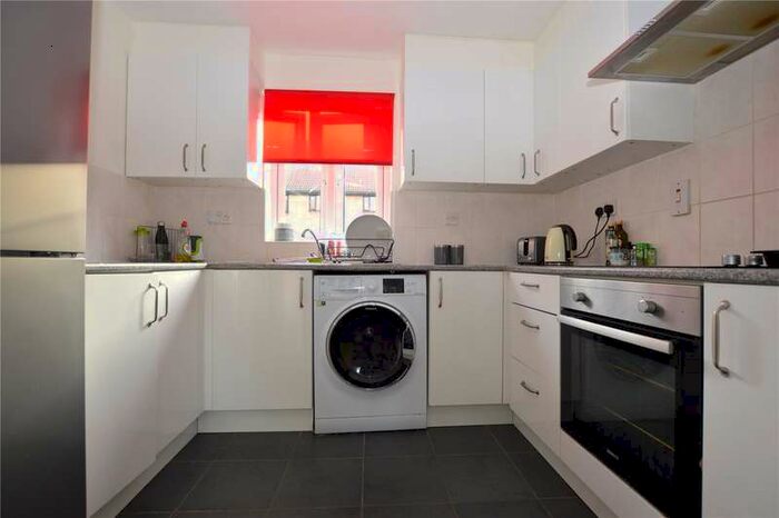 1 Bedroom Apartment To Rent In Copperfield, , Basildon, , SS15