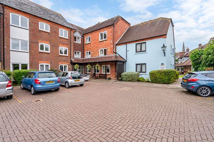 1 Bedroom Retirement Property For Sale In Henty Gardens, Chichester, PO19