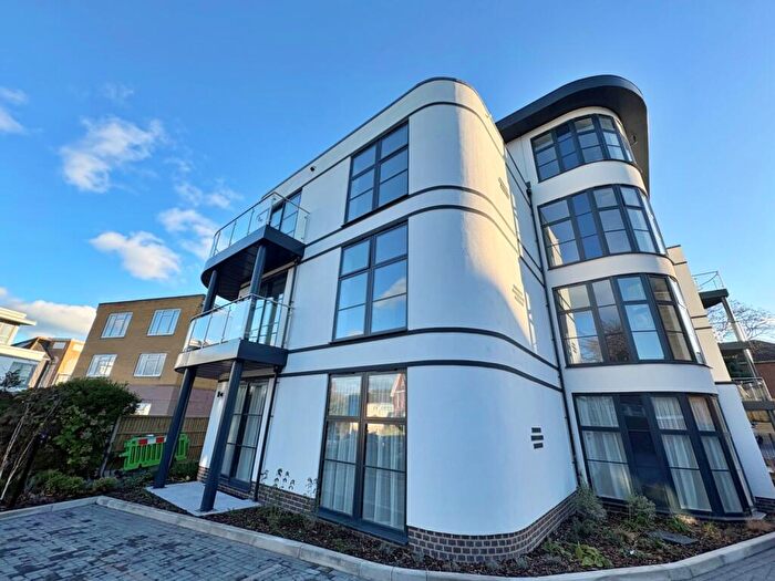 2 Bedroom Flat To Rent In New Build Flats - Burnaby Road, Bournemouth, BH4