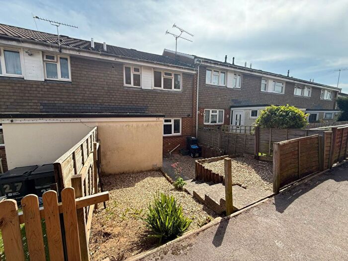 3 Bedroom Property To Rent In Melrose Road, Yeovil, BA21