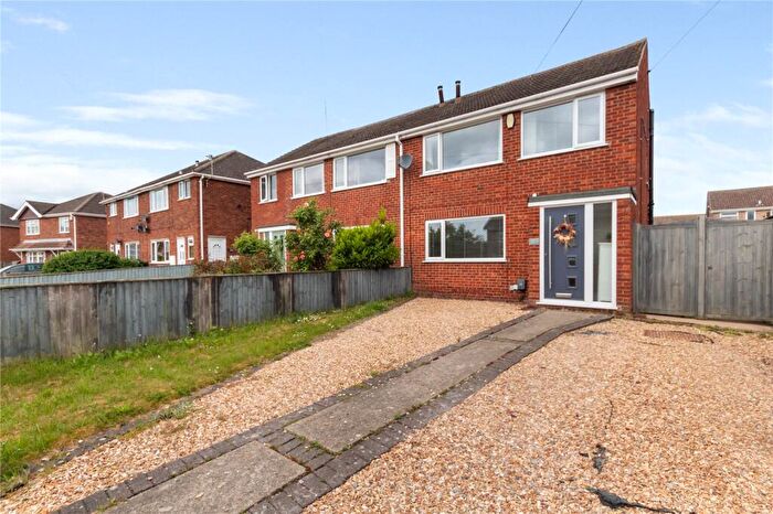 3 Bedroom Semi-Detached House For Sale In Sanctuary Way, Grimsby, N E Lincs, DN37