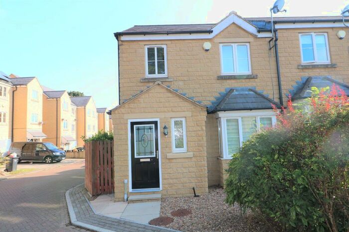 3 Bedroom Semi-Detached House To Rent In Larkfield Court, Brighouse, HD6