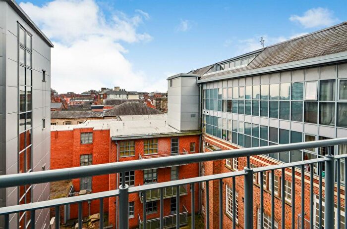 2 Bedroom Apartment To Rent In Castle Exchange, NG1