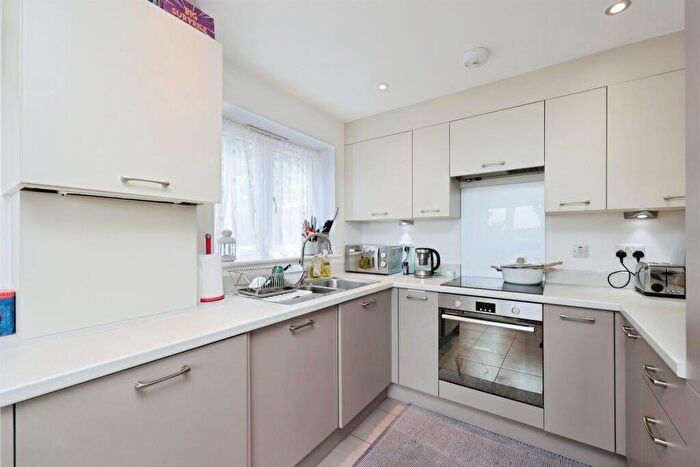 3 Bedroom Semi-Detached House For Sale In Carrington Road, High Wycombe, HP12