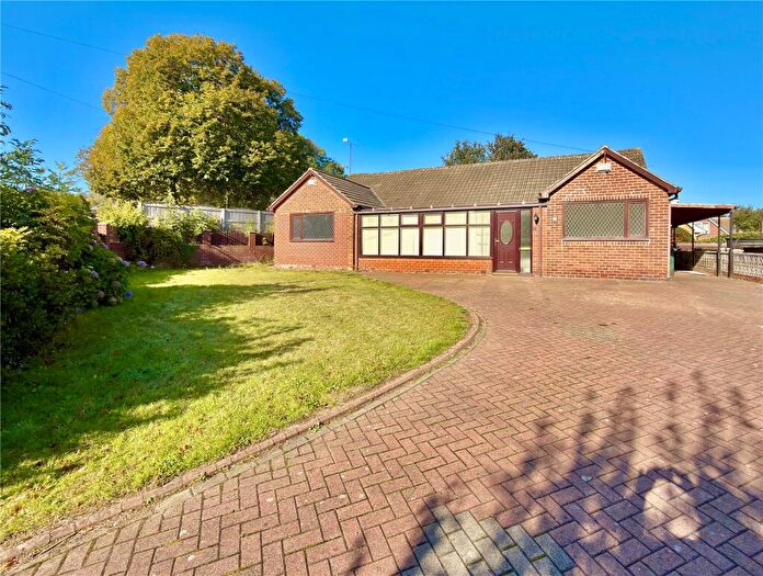 3 Bedroom Bungalow For Sale In Lundhill Road, Wombwell, Barnsley, South Yorkshire, S73