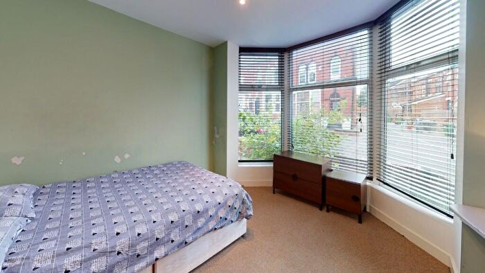 8 Bedroom Terraced House To Rent In Norwood Road, Leeds, West Yorkshire, LS6