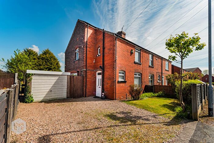 3 Bedroom Semi-Detached House For Sale In Oaks Avenue, Bradshaw, Bolton, BL2