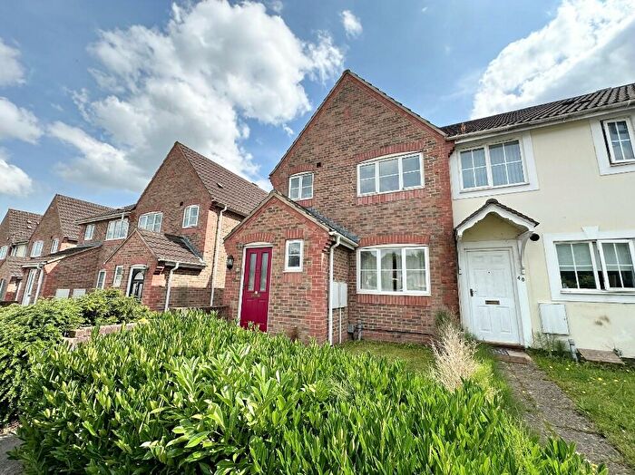 3 Bedroom Terraced House To Rent In Redan Road, Aldershot, GU12