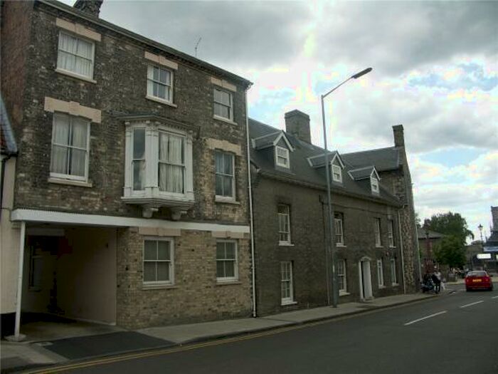 1 Bedroom Flat To Rent In Castle Street, Thetford, IP24