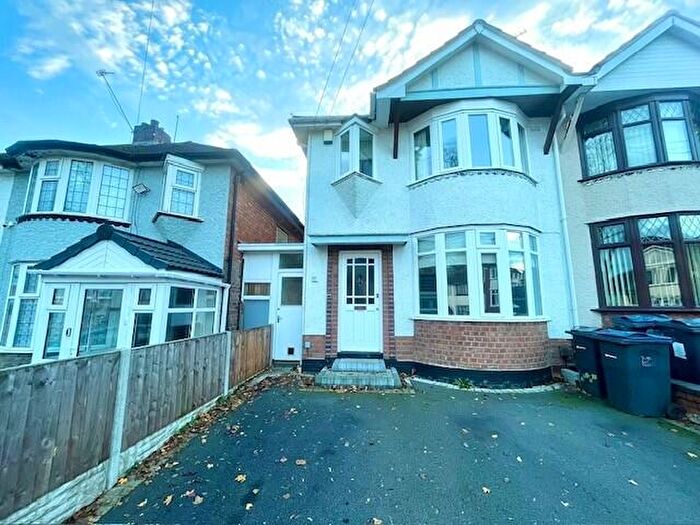 3 Bedroom House To Rent In Charlbury Crescent, Yardley, B25