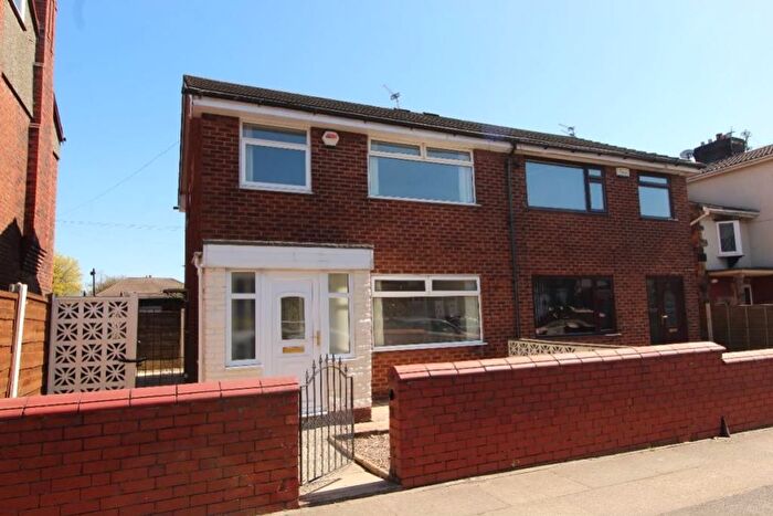 3 Bedroom Semi-Detached House To Rent In Worsley Road, Farnworth, Bolton, Lancashire, BL4