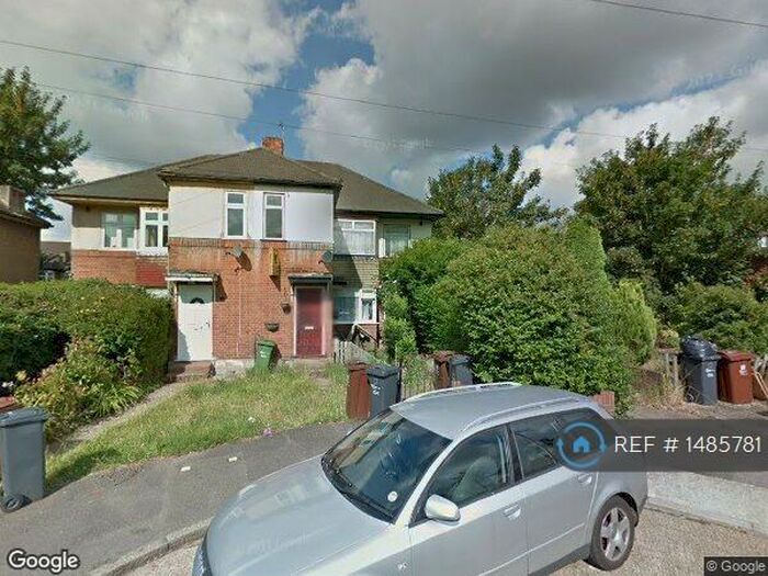 2 Bedroom Flat To Rent In Grantham Gardens, Romford, RM6