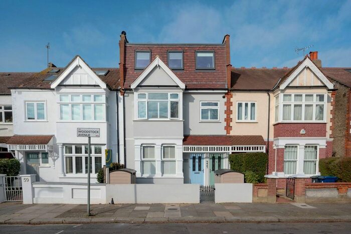 1 Bedroom Flat To Rent In Woodstock Avenue, Northfields, London, W13