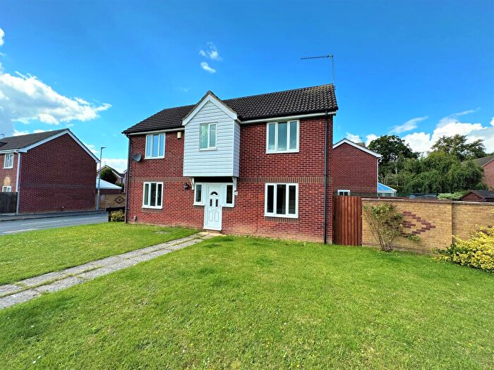 3 Bedroom Detached House To Rent In St Marys Grove, Norwich, NR7