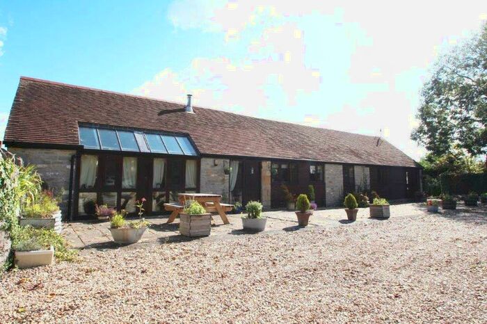 3 Bedroom Barn Conversion For Sale In Bengrove Barn, Wraxall, Wraxall, BA4