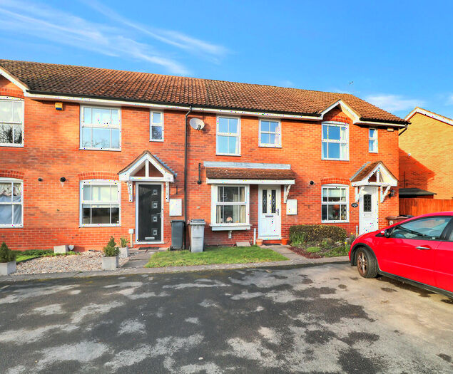 2 Bedroom Terraced House To Rent In Winster Avenue, Dorridge, B93