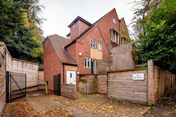 2 Bedroom Apartment To Rent In The Bartons, NG7
