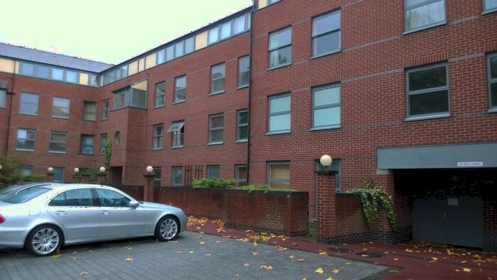 Flat To Rent In Halifax Place, Nottingham, Nottinghamshire, NG1