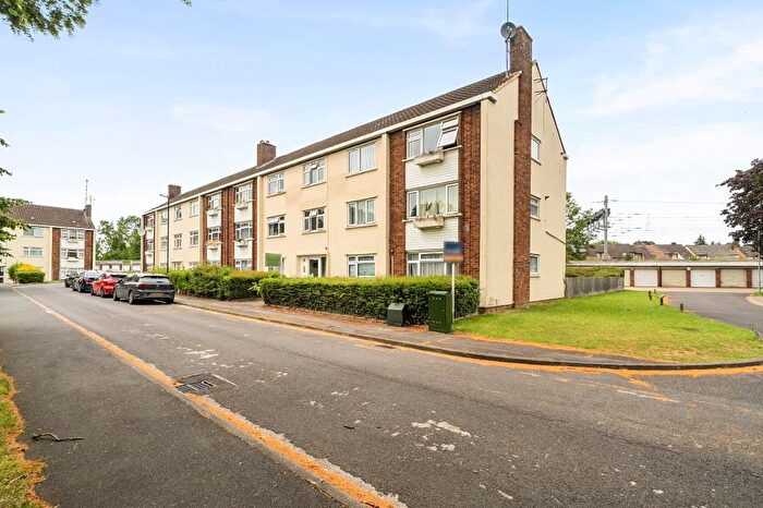 2 Bedroom Block Of Flats For Sale In Maidenhead, Berkshire, SL6