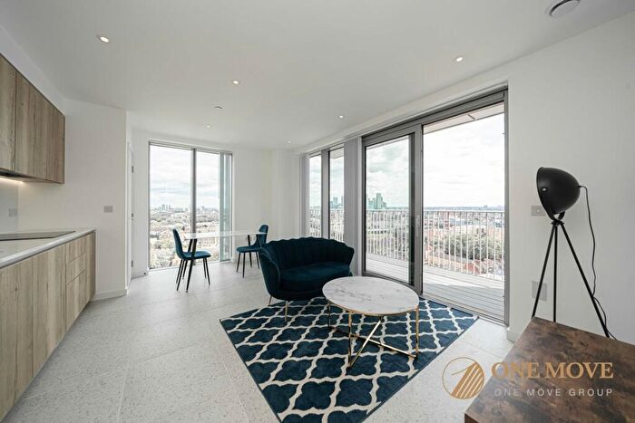 1 Bedroom Apartment To Rent In Jacquard Point, The Silk District-, E1