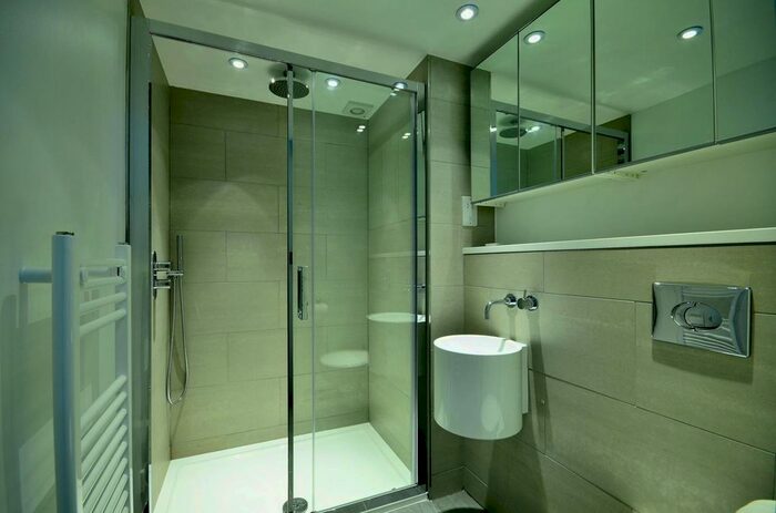 Studio To Rent In Queensborough Terrace, Bayswater, London, W2