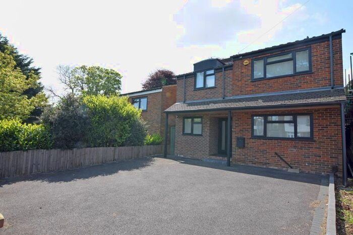 4 Bedroom Detached House To Rent In Penenden Heath Road, Maidstone, ME14