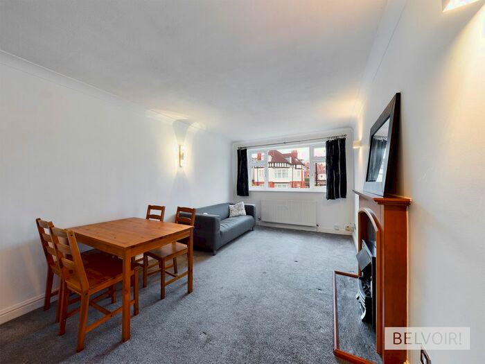 2 Bedroom Flat To Rent In William Court, Clarendon Road, Birmingham, B16