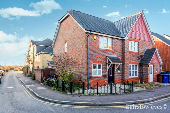 3 Bedroom House To Rent In Hedingham Road, Chafford Hundred, RM16