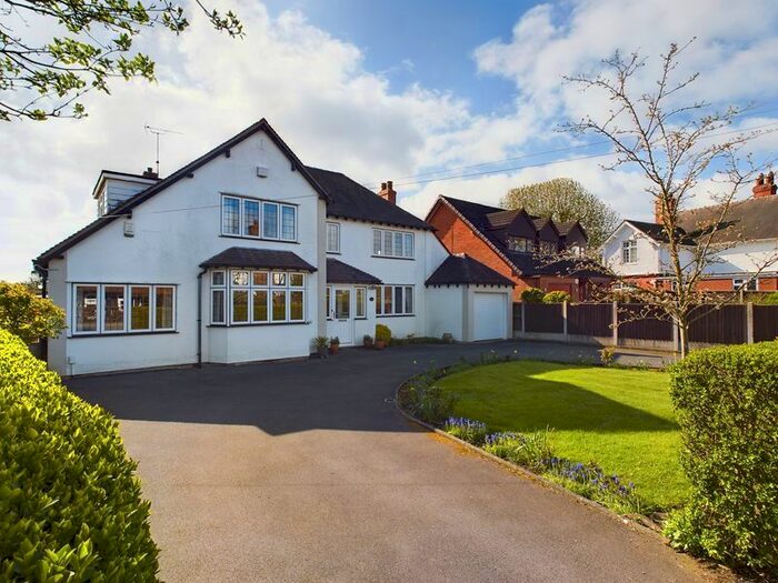 3 Bedroom Detached House For Sale In Granville Avenue, Newport, TF10