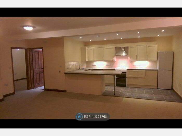 1 Bedroom Flat To Rent In West Street, Dorking, RH4