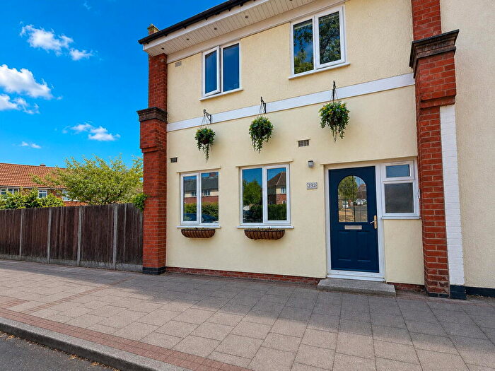 3 Bedroom End Of Terrace House For Sale In Prince Of Wales Lane, Birmingham, B14
